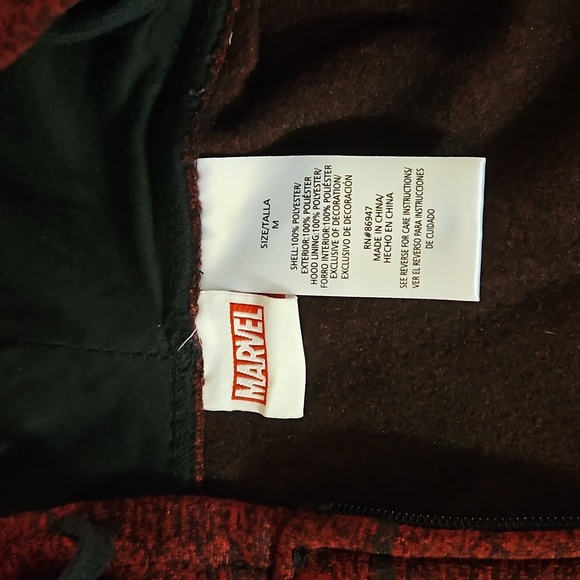 Red Marvel Deadpool Hoodie Medium - Picture 2 of 2